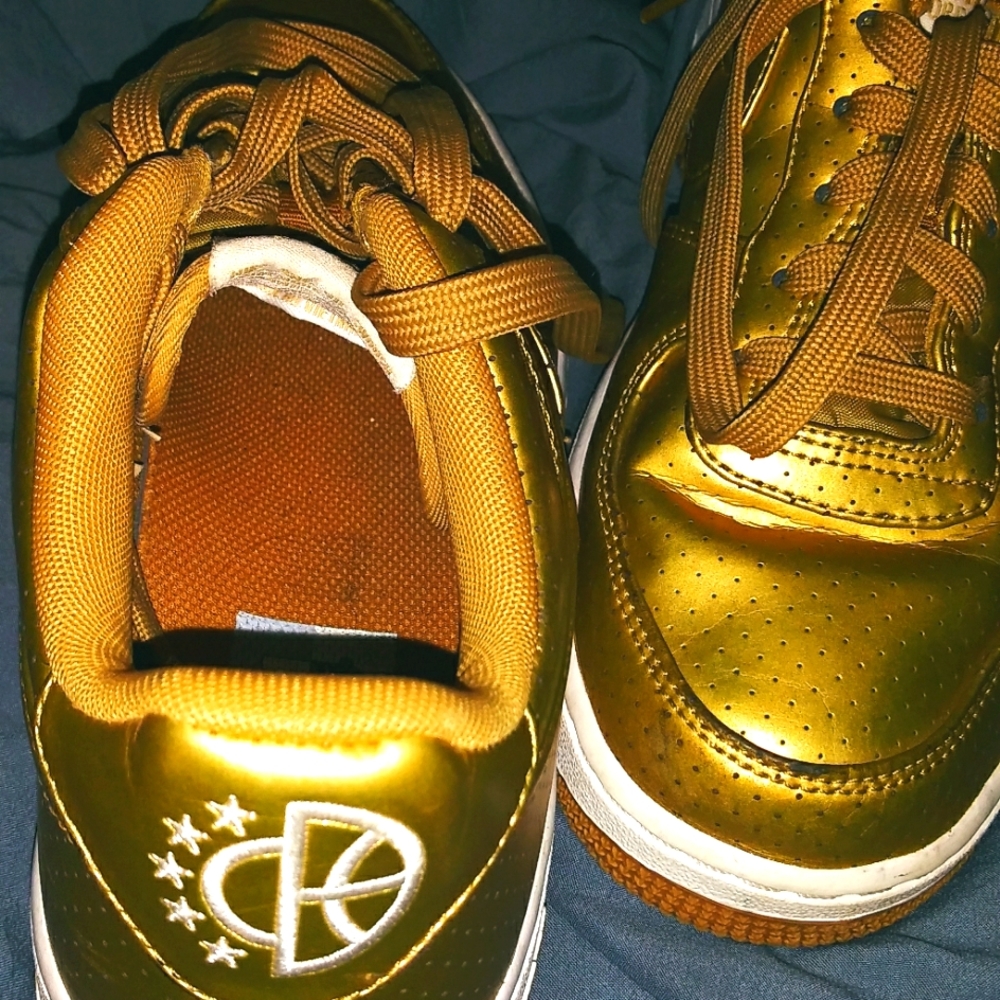 Nike Air Force 1 Dream Team Collection Lowtop Gold